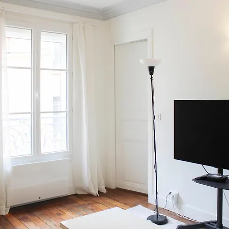 Elegant Renovated Near The Eiffel Tower *